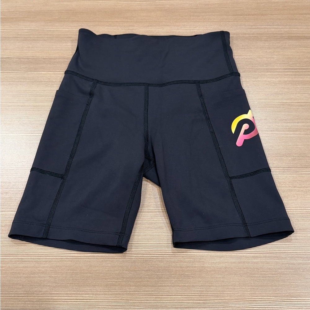 Peloton Shorts Women Sz XS Black Move Mission Bike Exercise Athletic Pockets 7"